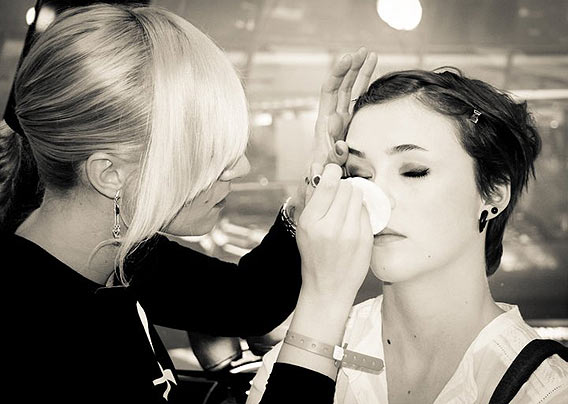 Ophelia - Make-up von Yves Saint Laurent beim Du bist die Mode!-Event der Galeries Lafayette Berlin
